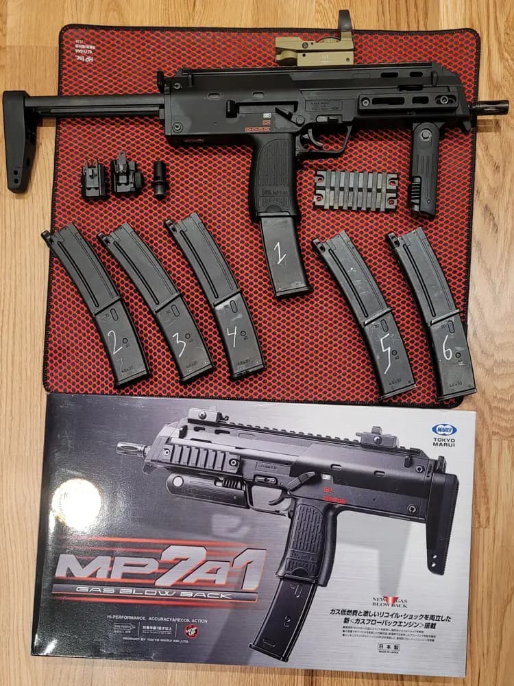 Produktbild för Tokyo Marui MP7A1 