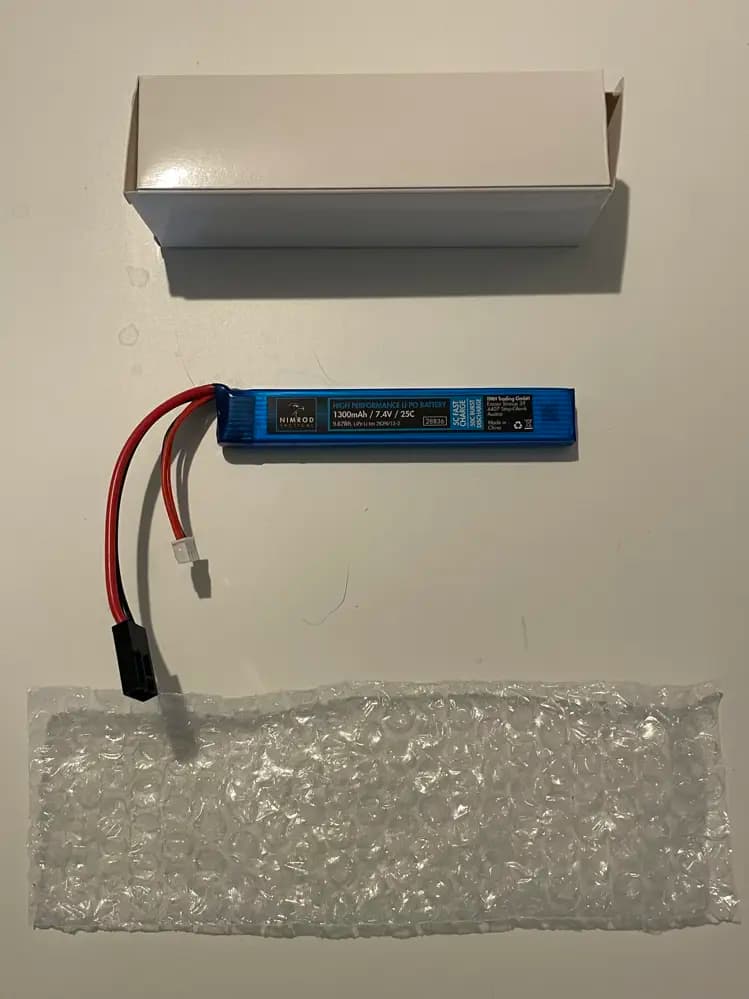 Produktbild för LIPO 7,4V 1300Mah 25C stock tube type nimrod 12cm