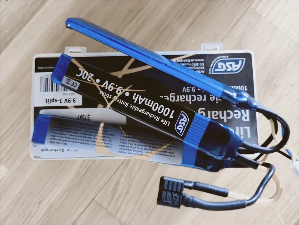 Produktbild för Nytt LiFe 1000mAh 9.9v 20c deans 