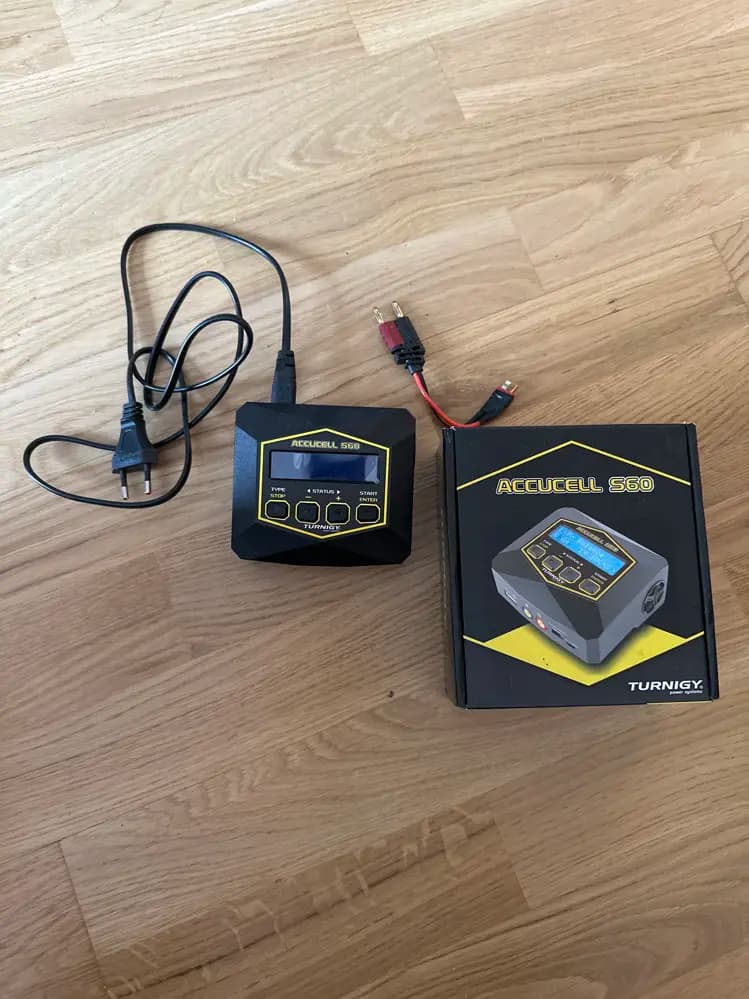 Produktbild för (NEW) TURNIGY ACCUCELL S60 SMART CHARGER