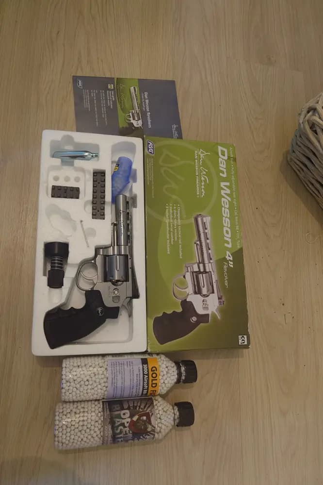 Produktbild för Dan Wesson 4"